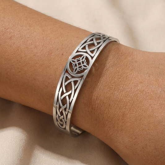 Aether™ | Open Hollow Bracelet